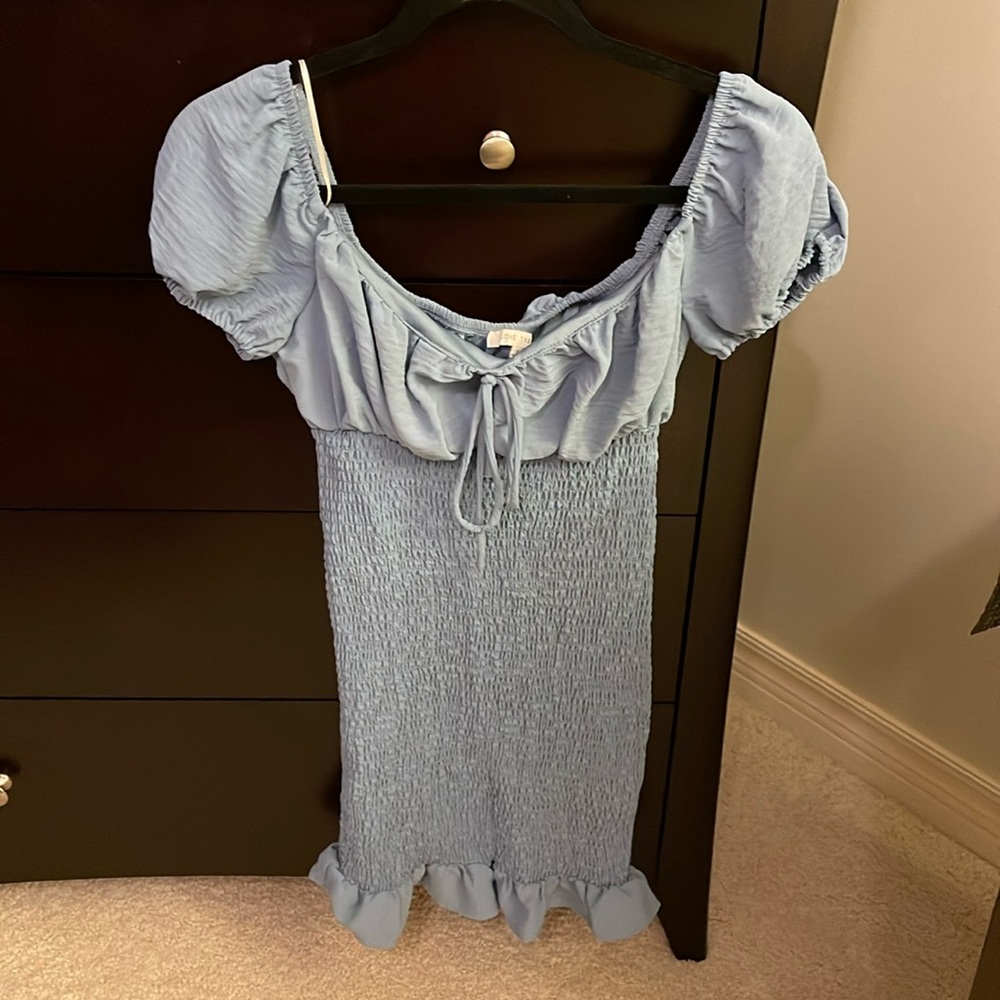 blue dress